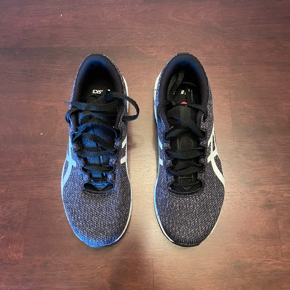 Men’s ASICS - Picture 3 of 5